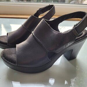 Born Wekiva Dress Sandals Size 6